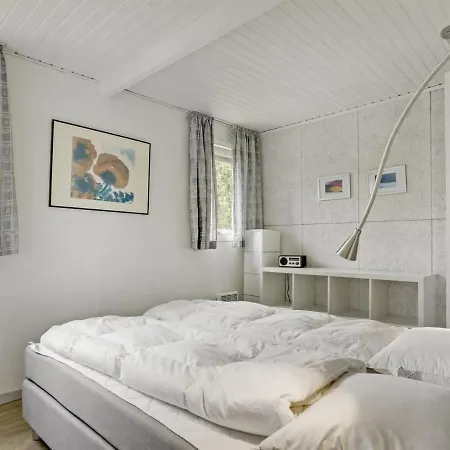 펜션 Holiday Skaghi - 2-8km From The Sea In Western Jutland By Interhome *